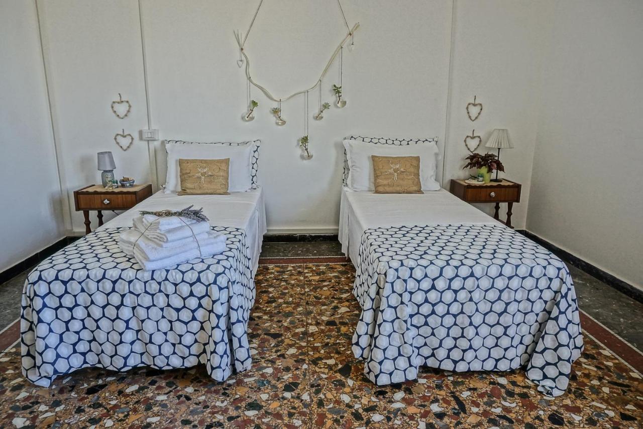La Casa Dei Sognatori Bed & Breakfast Anzio Dış mekan fotoğraf