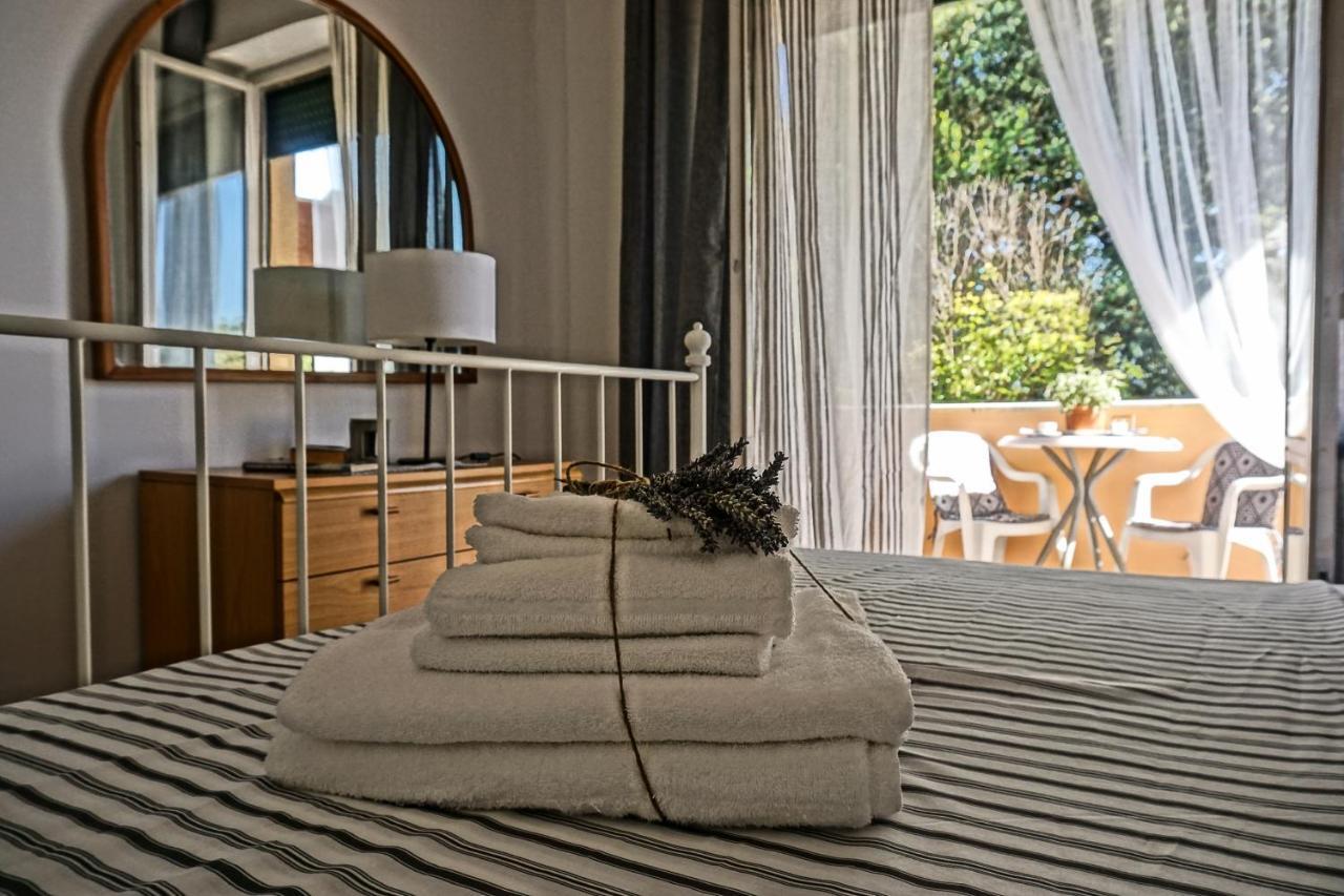 La Casa Dei Sognatori Bed & Breakfast Anzio Dış mekan fotoğraf